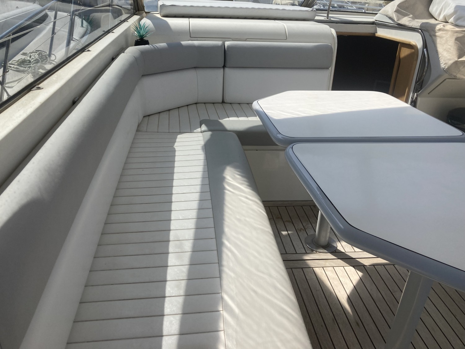 slider 11 Fairline Targa 42